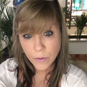 Meet your Posher, Jean